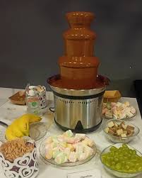 Chocolate fountain on rent for birthday wedding events