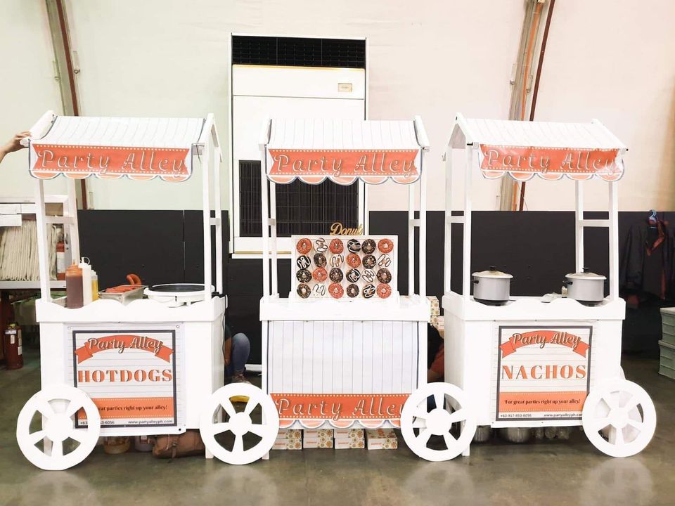 Food cart 8 NO on rent for birthday wedding events