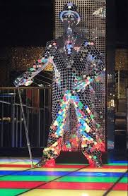 Mirror Man on rent for birthday wedding events